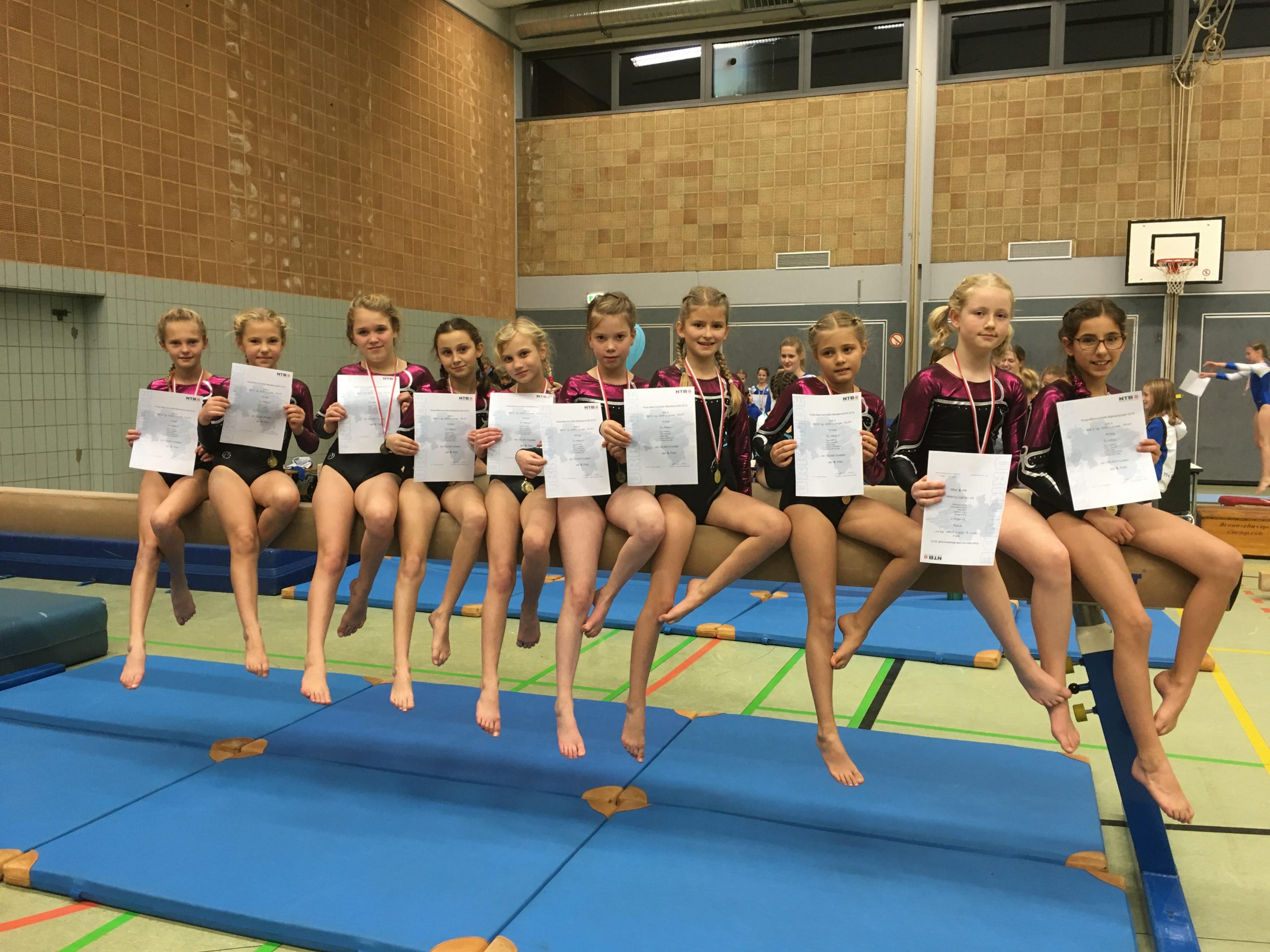 Die beiden Teams 2008 und jünger